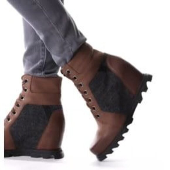 Sorel Joan of Arctic Brown Leather Wedge Chelsea Bootie 10.5 US - New with Tag - Picture 2 of 2